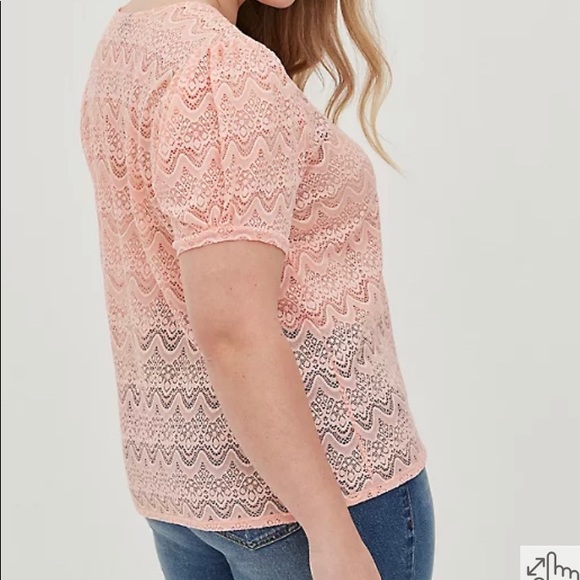 Torrid puff sleeve tee- stretch lace peach - Picture 3 of 5